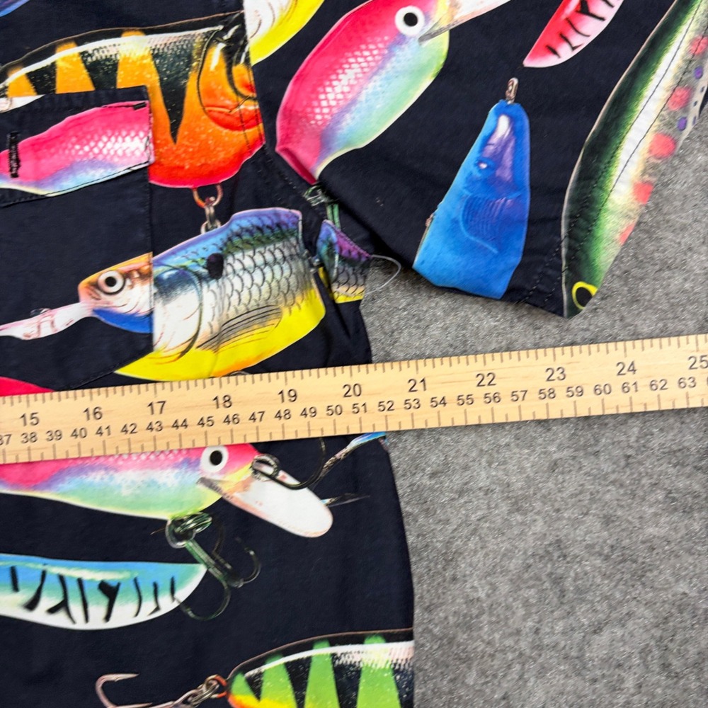 Neff Button Up Shirt Mens Medium Fishing Lure Print Short Sleeve Outdoors AOP - Picture 7 of 9